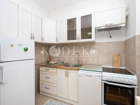 Rent, one bedroom apartment, 42m², City Kej, Podgorica - image 3