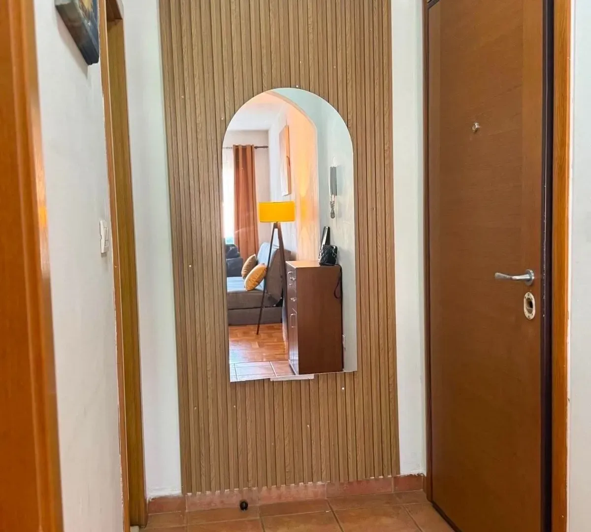 Izdavanje, jednosoban stan, 45m², Stari Aerodrom, Podgorica
