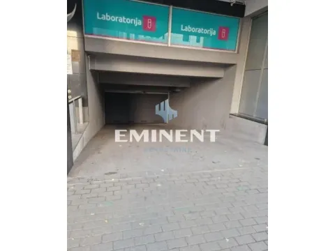 Izdavanje, dvosoban stan, 52m², Slavija, Vračar Sve Podlokacije - image 13