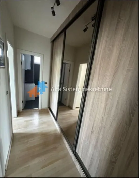 Izdavanje, trosoban stan, 80m², Lekino Brdo, Voždovac Sve Podlokacije