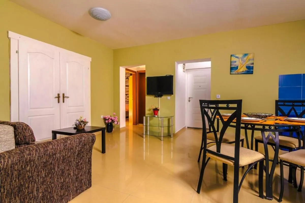 Prodaja, kuća, 280m², Đenovići, Herceg Novi
