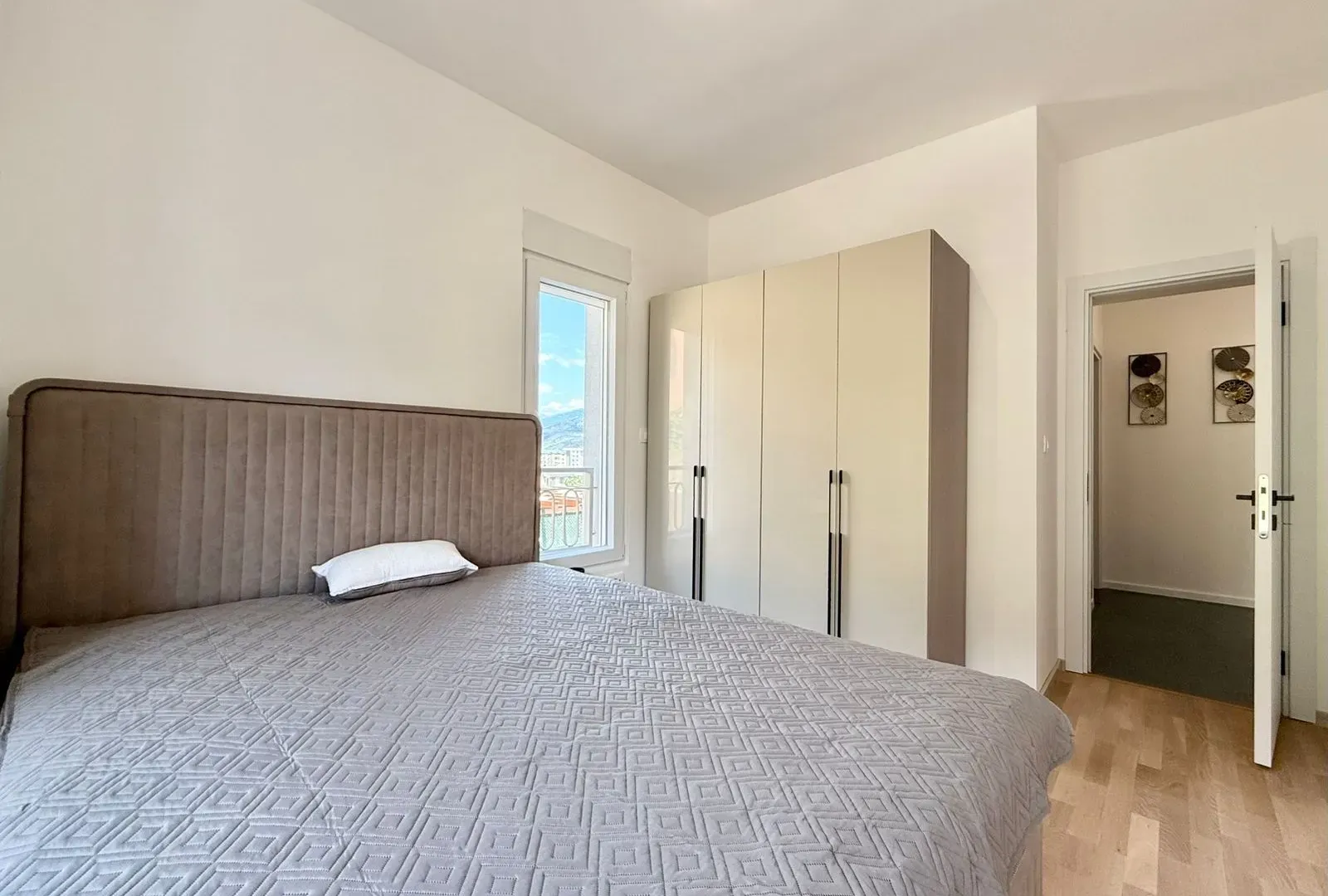 Prodaja, dvosoban stan, 68m², Momišići, Podgorica