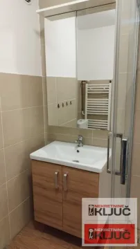 Prodaja, dvosoban stan, 54m², Bulevar Oslobodjenja, Novi Sad Sve Podlokacije - image 11