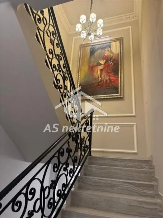 Rent, apartment, 215m², Savski Venac, Beograd