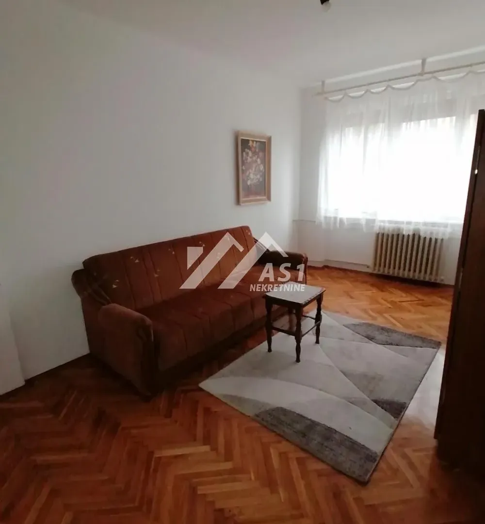 Izdavanje, dvosoban stan, 60m², Sajam, Novi Sad Sve Podlokacije