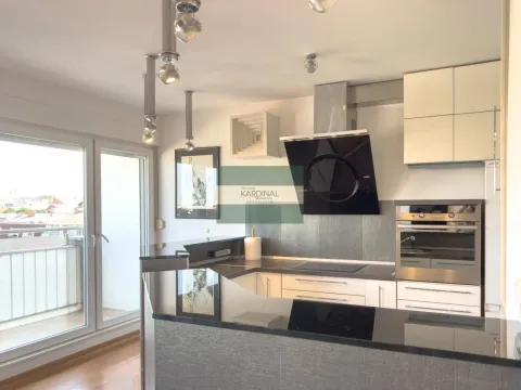 Sale, four bedroom apartment, 112m², Stari grad, Novi Sad - image 4