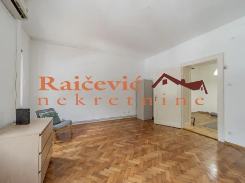 Izdavanje, jednosoban stan, 55m², Centar, Stara Pazova - image 5