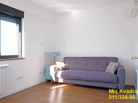 Prodaja, četvorosoban stan, 130m², Lion, Zvezdara Sve Podlokacije - image 8