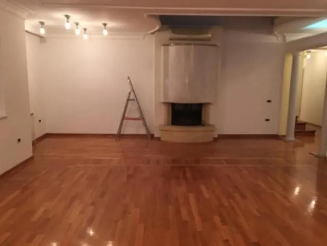 Izdavanje, stan, 300m², Autokomanda, Voždovac Sve Podlokacije