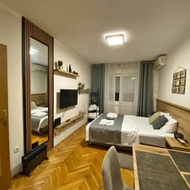 Sale, studio apartment, 24m², Blok 6, Podgorica
