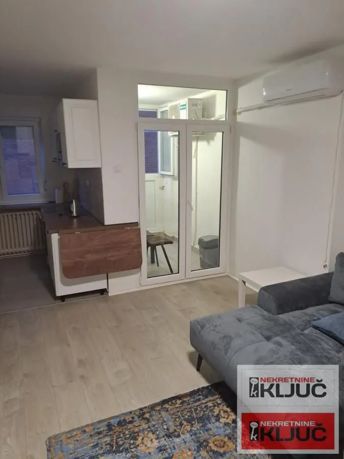Prodaja, dvosoban stan, 55m², Novo naselje, Novi Sad