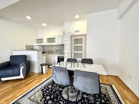 Rent, two bedroom apartment, 82m², Ljubović, Podgorica - image 5