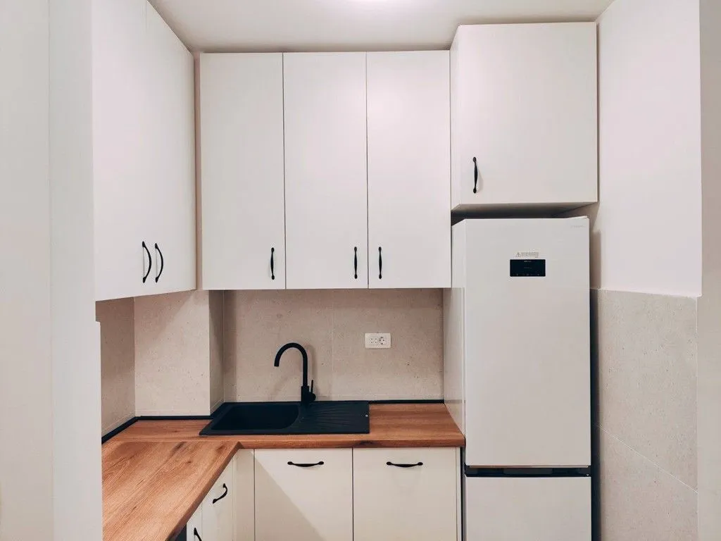 Prodaja, jednosoban stan, 40m², Central Point, Podgorica