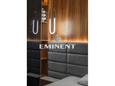 Prodaja, kuća, 260m², Bežanijska Kosa Sve Podlokacije, Beograd - image 8