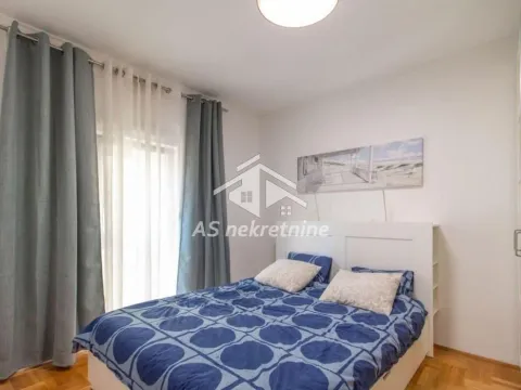 Rent, two bedroom apartment, 46m², Vračar Hram, Vračar Sve Podlokacije - image 12