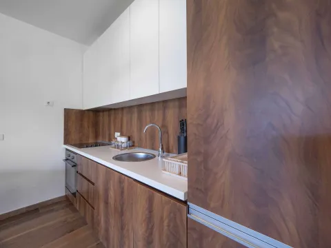 Rent, two bedroom apartment, 81m², Centar, Budva - image 9