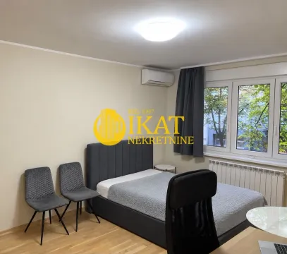 Rent, one bedroom apartment, 26m², Stari Grad, Beograd - image 2