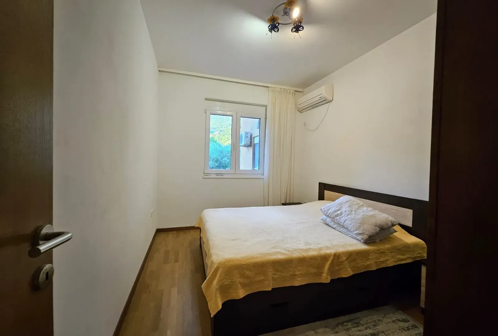 Prodaja, dvosoban stan, 68m², Bečići, Budva