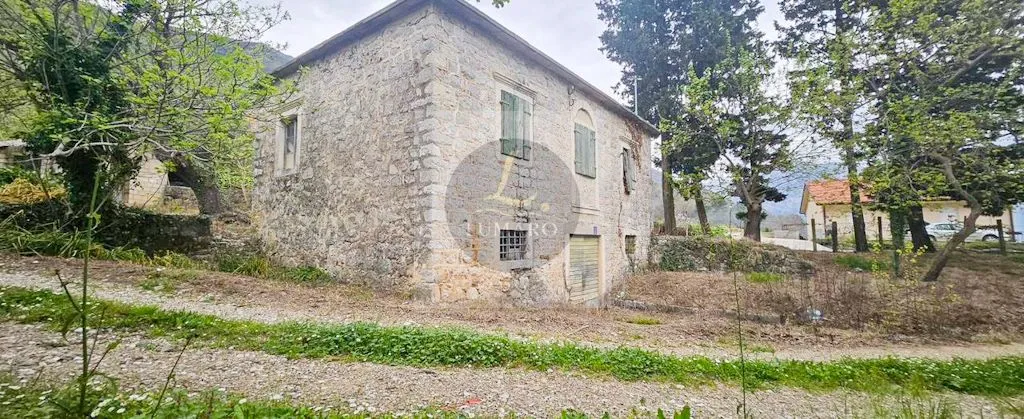 Sale, house, 107m², Kamenari, Herceg Novi