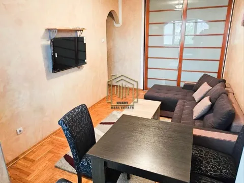 Izdavanje, jednosoban stan, 34m², Preko Morače, Podgorica