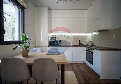 Rent, one bedroom apartment, 43m², Gornja Lastva, Tivat - image 9