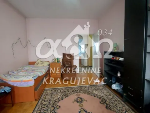 Prodaja, trosoban stan, 75m², Centar, Kragujevac - image 5