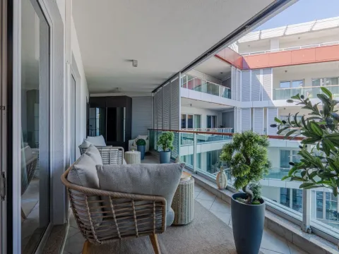 Izdavanje, dvosoban stan, 94m², Centar, Budva - image 12
