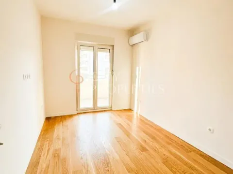 Izdavanje, stan, 92m², Central Point, Podgorica - image 5