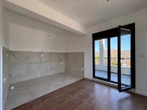 Prodaja, dvosoban stan, 100m², Zagorič, Podgorica - image 3