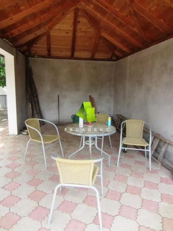 Prodaja, kuća, 200m², Pantelej, Niš