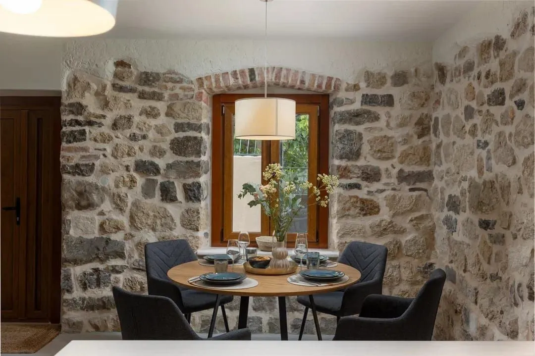 Sale, house, 110m², Škaljari, Kotor