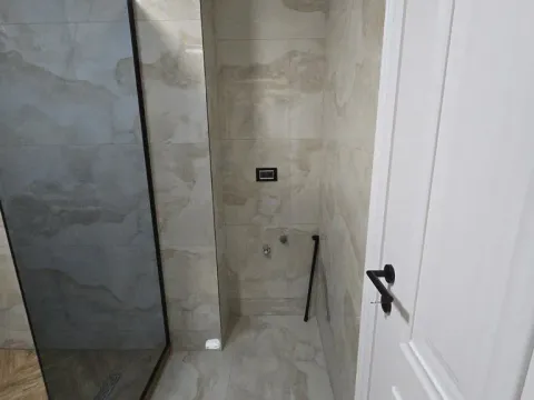 Prodaja, trosoban stan, 75m², Južni Bulevar, Vračar Sve Podlokacije - image 13