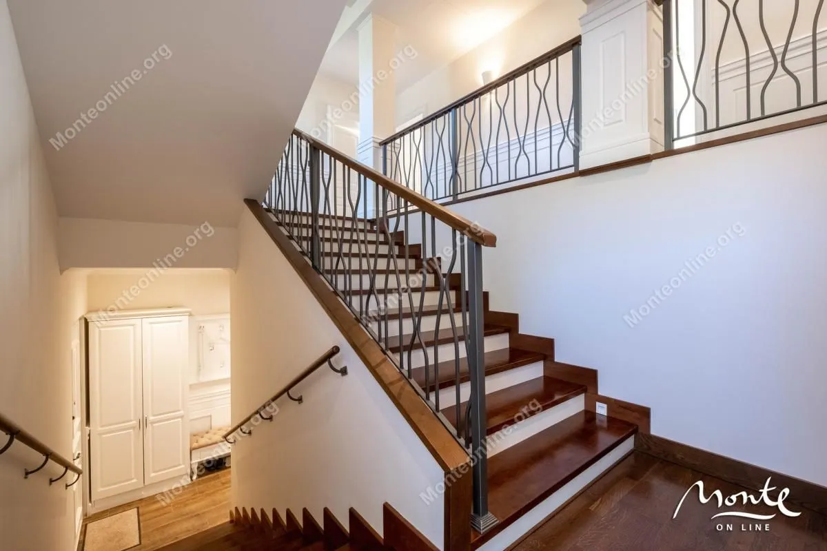 Prodaja, kuća, 560m², Tivat, Crna Gora