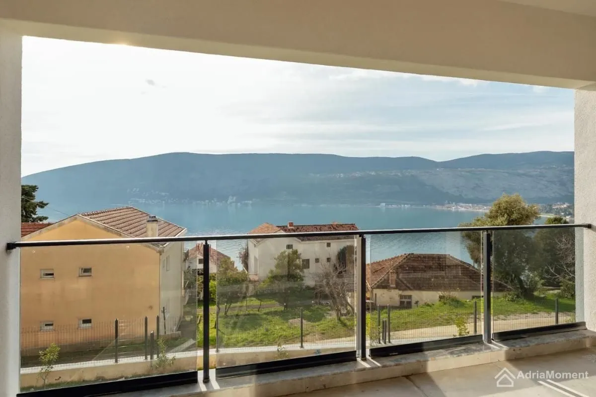 Sale, one bedroom apartment, 70m², Topla, Herceg Novi