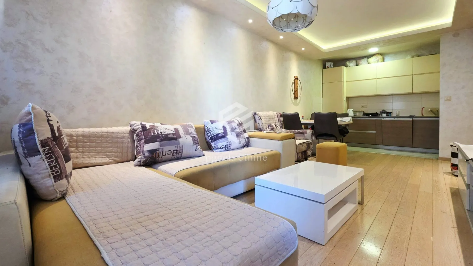 Prodaja, dvosoban stan, 66m², City Kvart, Podgorica