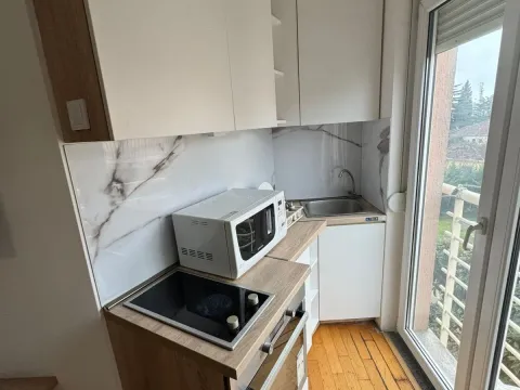 Izdavanje, jednosoban stan, 40m², Gorica C, Podgorica - image 2