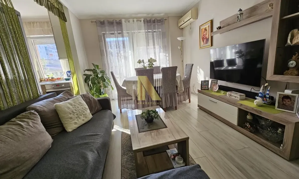 Sale, three bedroom apartment, 68m², Nova Detelinara, Novi Sad Sve Podlokacije