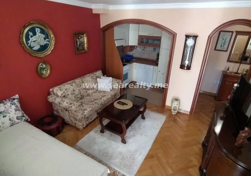 Sale, two bedroom apartment, 95m², Sveti Stefan, Budva