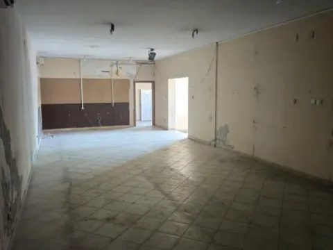 Izdavanje, poslovni prostor, 1000m², Dušanovac, Voždovac Sve Podlokacije - image 11