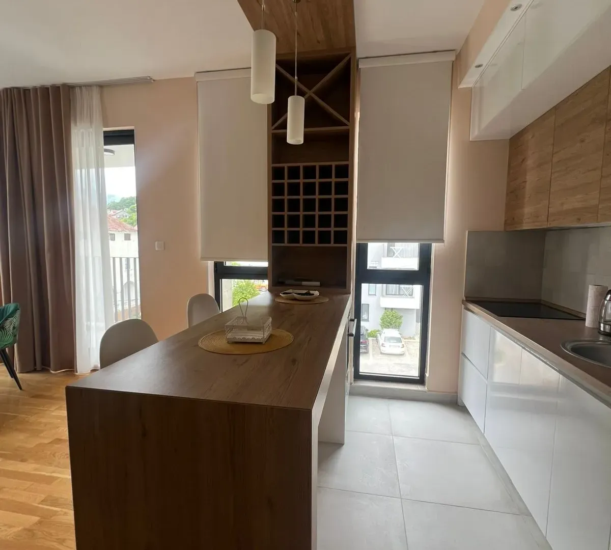 Prodaja, dvosoban stan, 66m², Tivat, Crna Gora