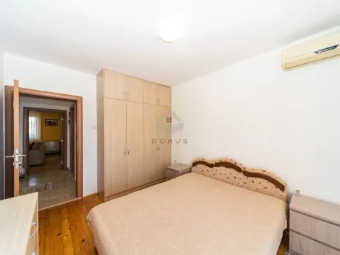 Izdavanje, dvosoban stan, 90m², Masline, Podgorica - image 10