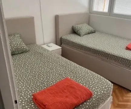 Izdavanje, dvosoban stan, 60m², Podgorica, Crna Gora - image 8