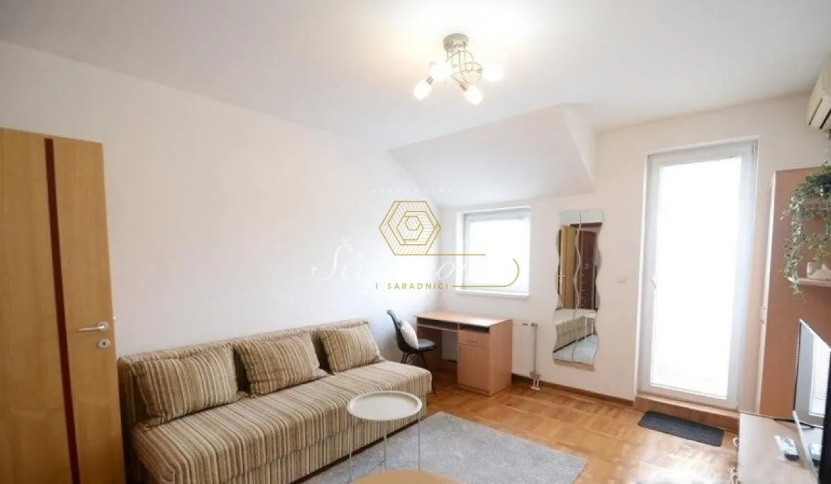 Prodaja, stan, 25m², Sajam, Novi Sad Sve Podlokacije