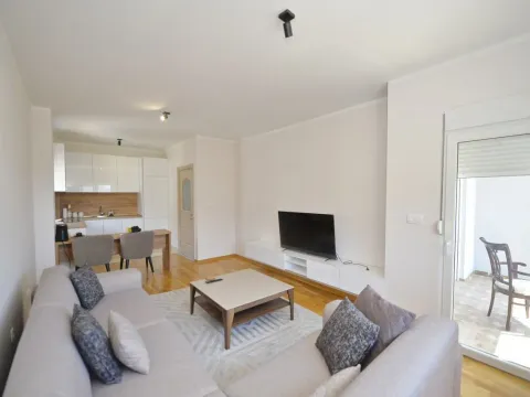 Sale, one bedroom apartment, 42m², Budva, Crna Gora - image 22