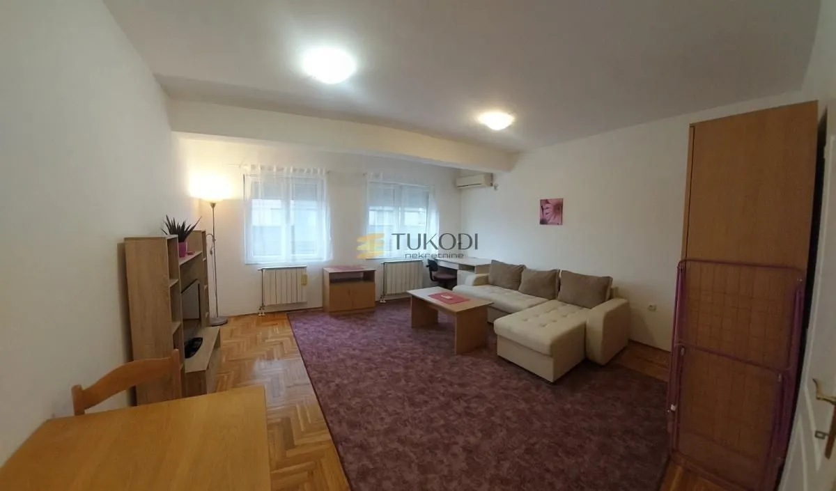 Rent, studio apartment, 30m², Bulevar Evrope, Novi Sad Sve Podlokacije