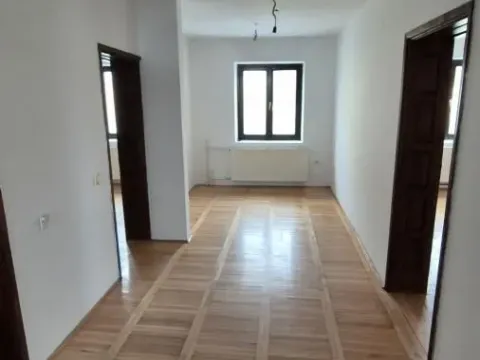 Izdavanje, trosoban stan, 90m², Novo naselje, Novi Sad - image 7