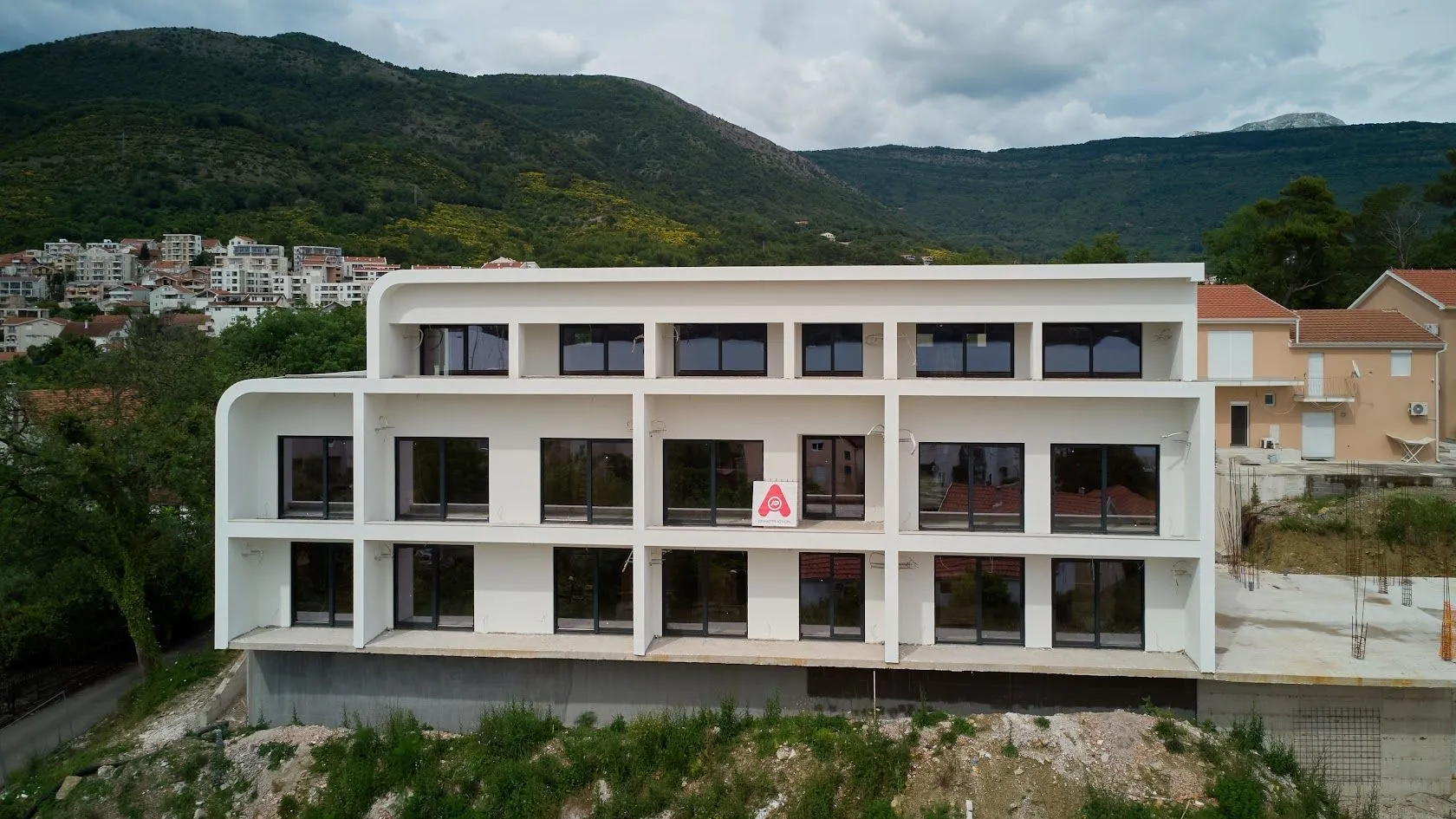 Sale, one bedroom apartment, 83m², Tivat, Crna Gora