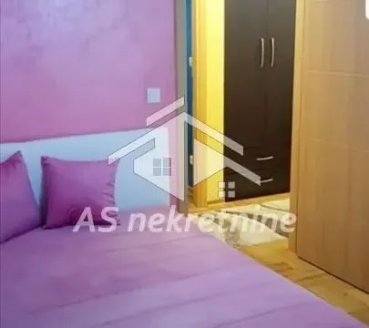 Izdavanje, četvorosoban stan, 96m², Crveni Krst, Beograd - image 17