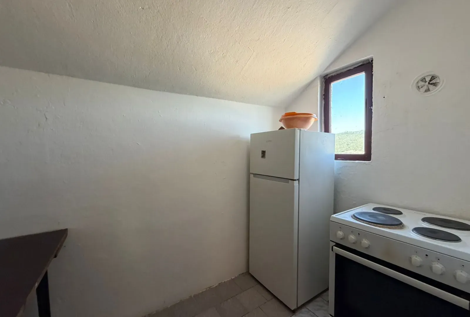 Prodaja, kuća, 112m², Beri, Podgorica