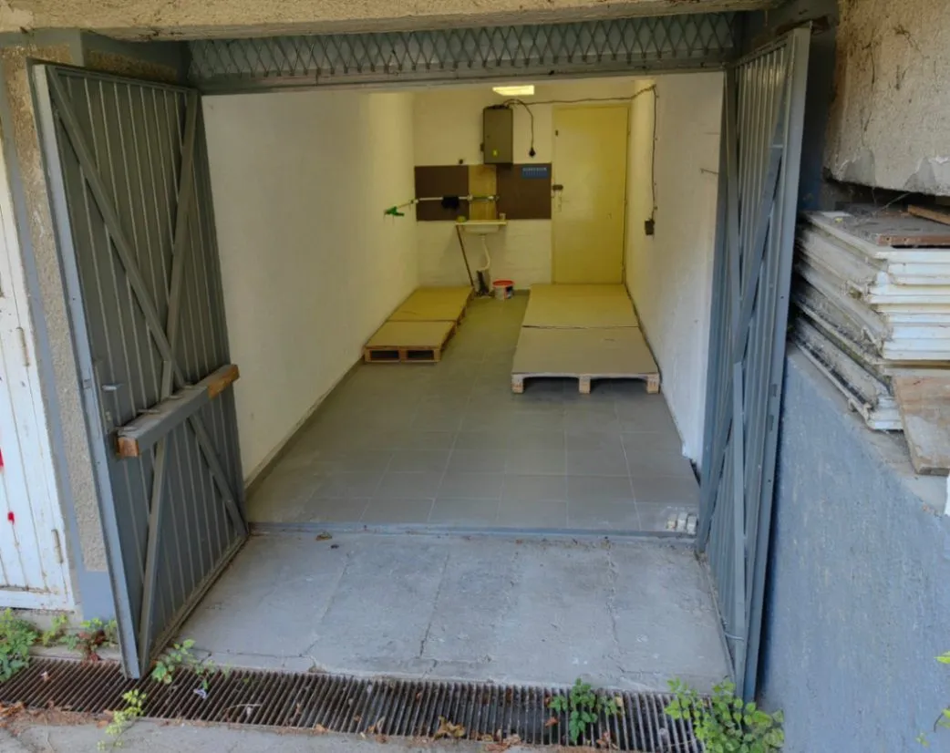 Prodaja, parking/garaža, 31m², Zemun Polje, Beograd